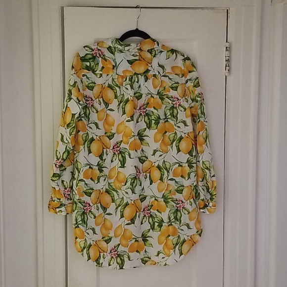 Blouse - Picture 2 of 3